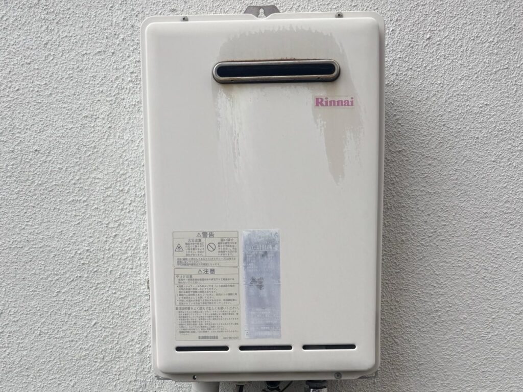 平塚市の故障した給湯器交換5