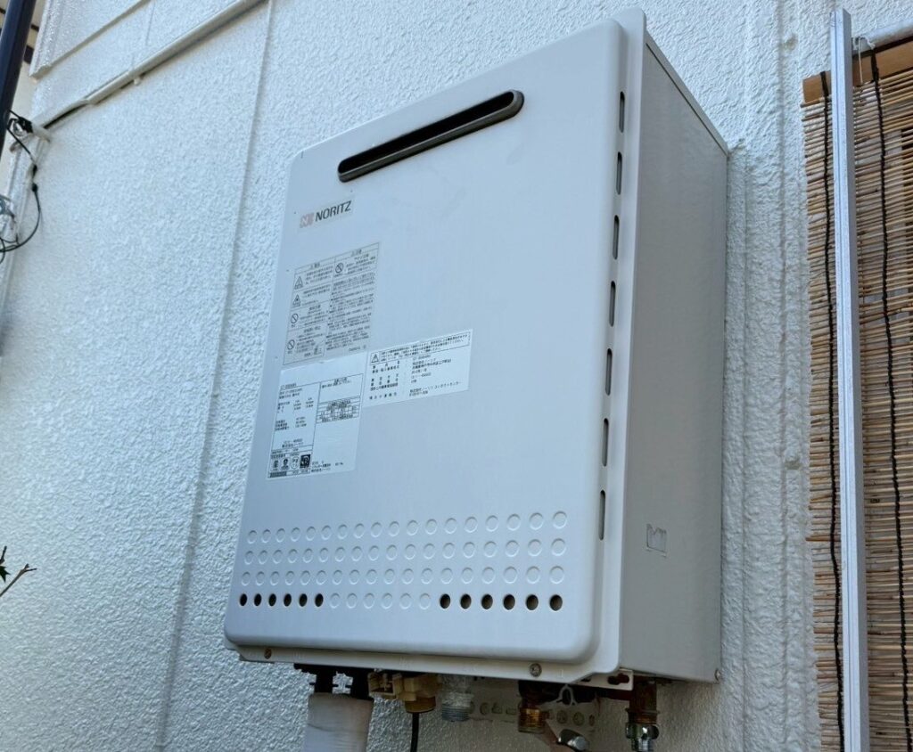 茅ヶ崎市交換前のノーリツ給湯器3